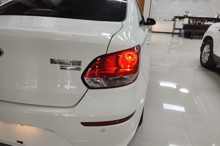 Used Kia Pegas 2017 1.4L Automatic Value Edition Right Rear Taillight