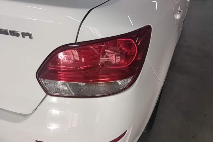 Used Kia Pegas 2017 1.4L Automatic Value Edition Right Rear Taillight