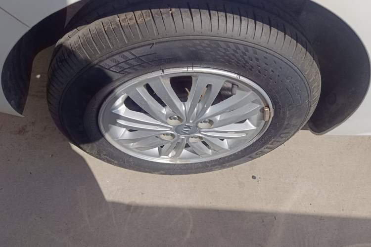 Used Kia Pegas 2017 1.4L Automatic Value Edition Right Rear Wheel Hub