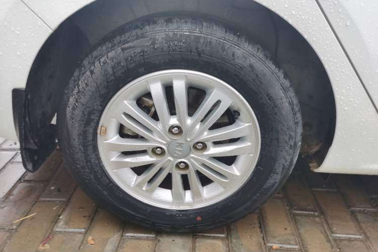 Used Kia Pegas 2017 1.4L Automatic Value Edition Right Rear Wheel Hub