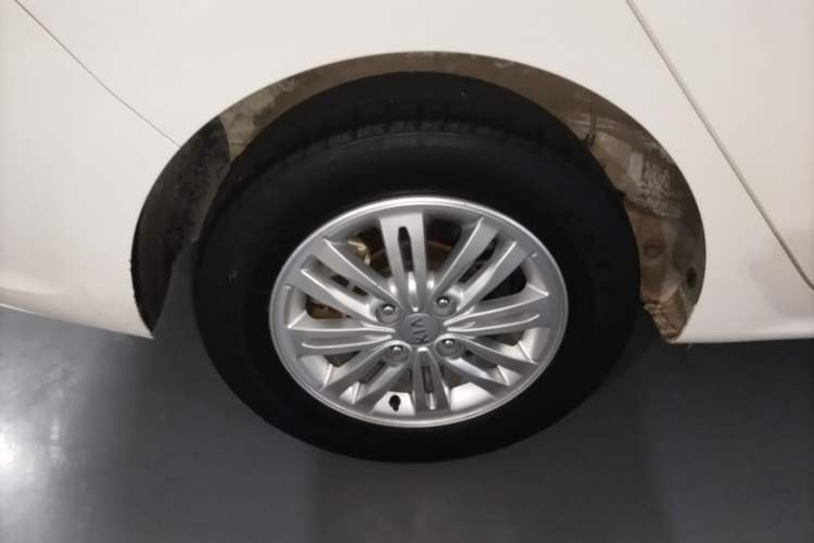 Used Kia Pegas 2017 1.4L Automatic Value Edition Right Rear Wheel Hub