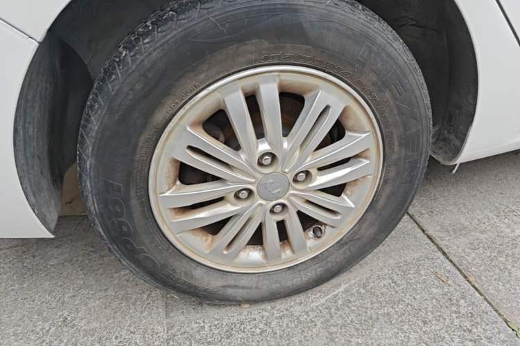Used Kia Pegas 2017 1.4L Automatic Value Edition Right Rear Wheel Hub