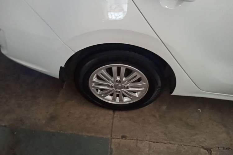 Used Kia Pegas 2017 1.4L Automatic Value Edition Right Rear Wheel Hub