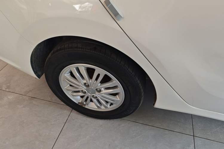 Used Kia Pegas 2017 1.4L Automatic Value Edition Right Rear Wheel Hub