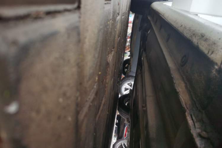Used Kia Pegas 2017 1.4L Automatic Value Edition Right Side Sill