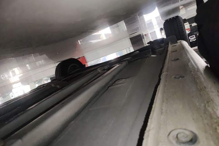 Used Kia Pegas 2017 1.4L Automatic Value Edition Right Side Sill