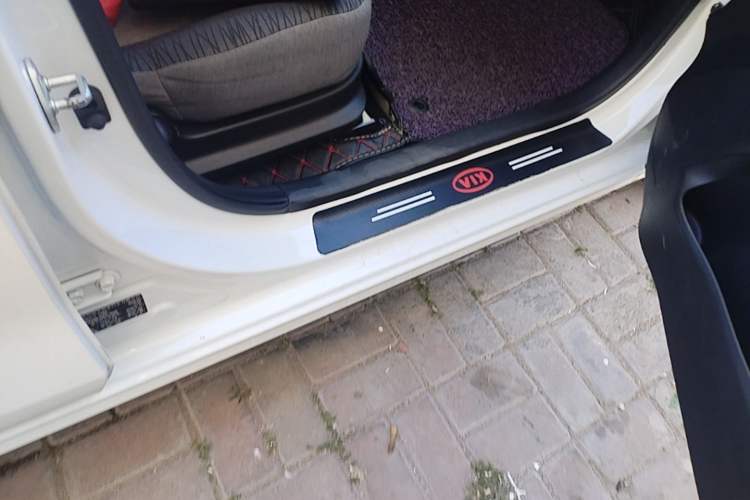 Used Kia Pegas 2017 1.4L Manual Fashion Edition Smart Right Side Sill