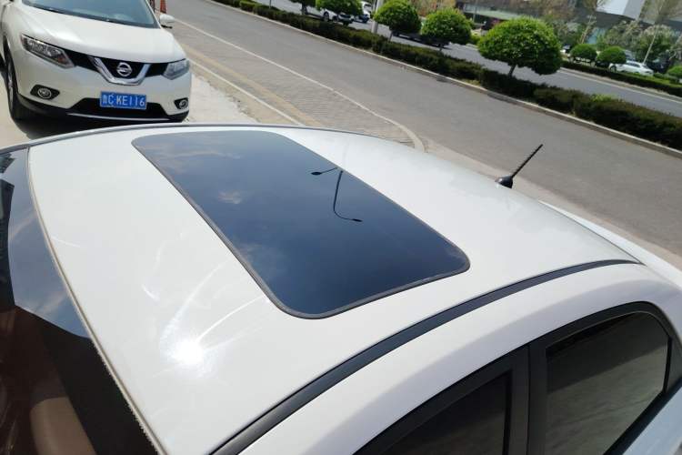 Used Kia Pegas 2017 1.4L Automatic Value Edition Roof