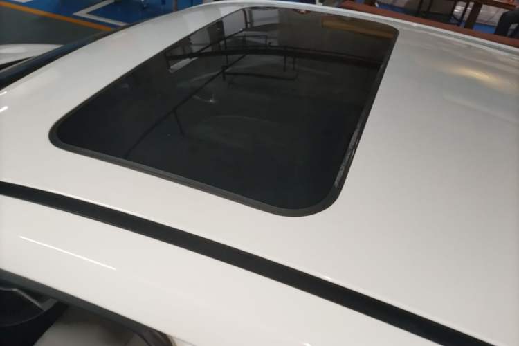 Used Kia Pegas 2017 1.4L Automatic Value Edition Roof