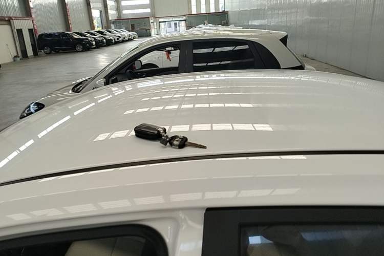 Used Kia Pegas 2017 1.4L Manual Value Edition Roof