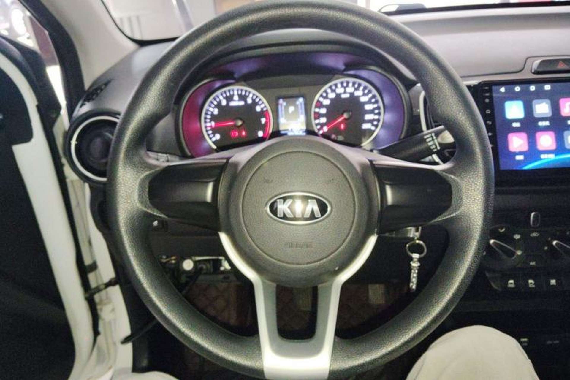 Used Kia Pegas 2017 1.4L Automatic Value Edition Steering Wheel