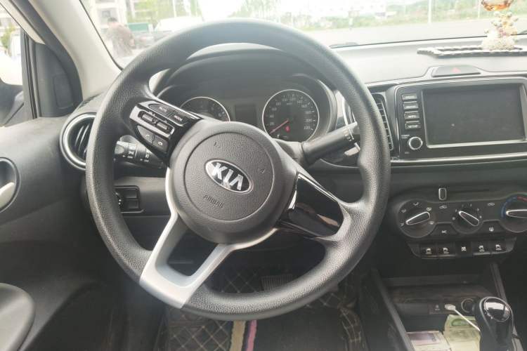 Used Kia Pegas 2017 1.4L Automatic Value Edition Steering Wheel