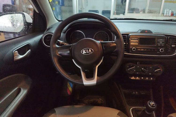 Used Kia Pegas 2017 1.4L Manual Value Edition Steering Wheel