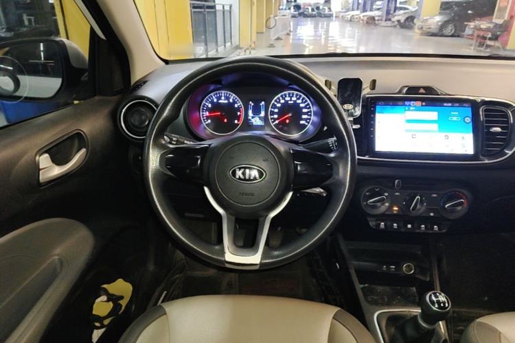 Used Kia Pegas 2017 1.4L Manual Value Edition Steering Wheel