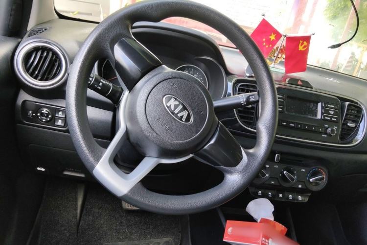 Used Kia Pegas 2017 1.4L Automatic Value Edition Steering Wheel