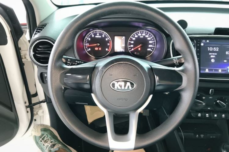 Used Kia Pegas 2017 1.4L Automatic Value Edition Steering Wheel