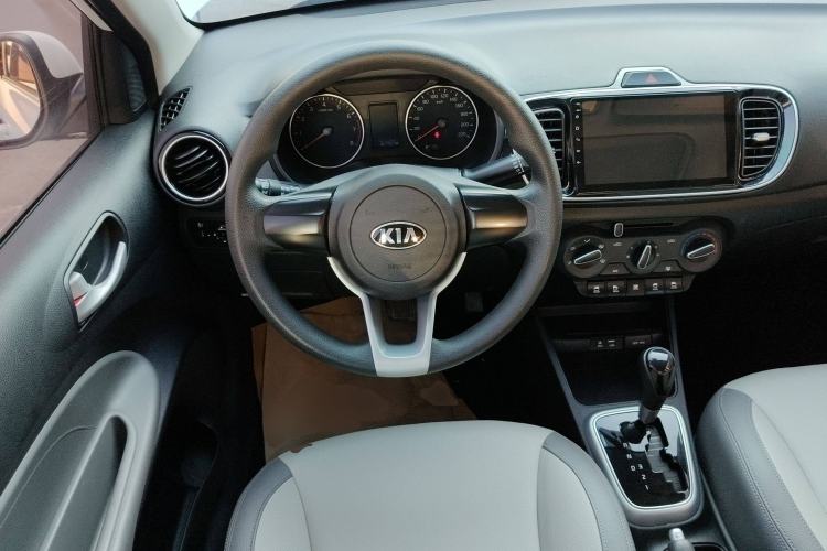Used Kia Pegas 2017 1.4L Automatic Value Edition Steering Wheel