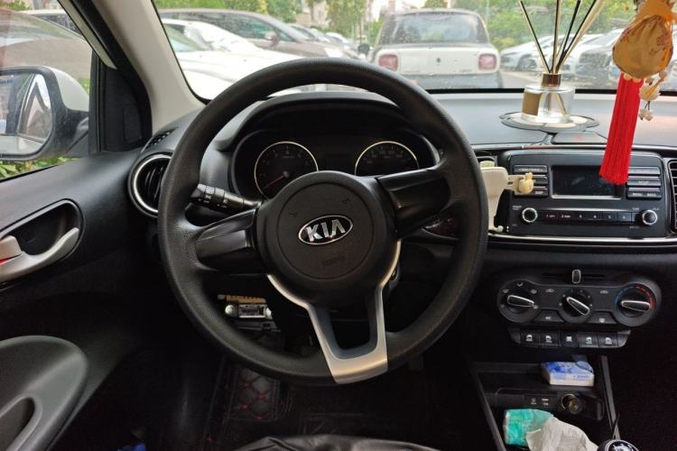 Used Kia Pegas 2017 1.4L Manual Value Edition Steering Wheel