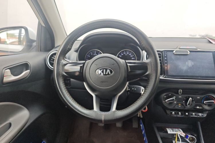Used Kia Pegas 2017 1.4L Manual Value Edition Steering Wheel