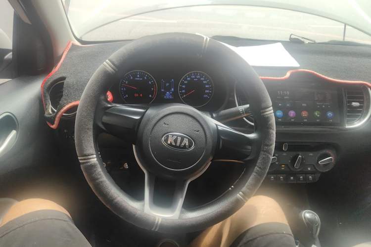 Used Kia Pegas 2017 1.4L Automatic Value Edition Steering Wheel