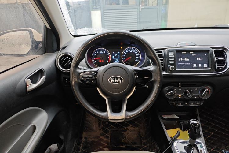 Used Kia Pegas 2017 1.4L Automatic Value Edition Steering Wheel