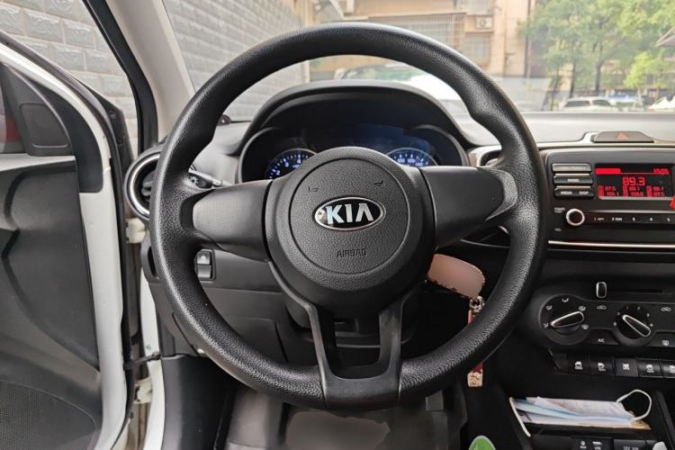 Used Kia Pegas 2017 1.4L Manual Fashion Edition Smart Steering Wheel