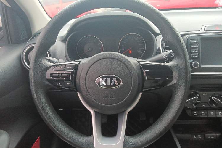 Used Kia Pegas 2017 1.4L Manual Deluxe Edition Steering Wheel