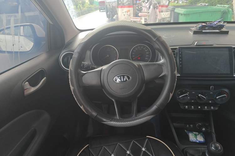 Used Kia Pegas 2017 1.4L Manual Fashion Edition Smart Steering Wheel