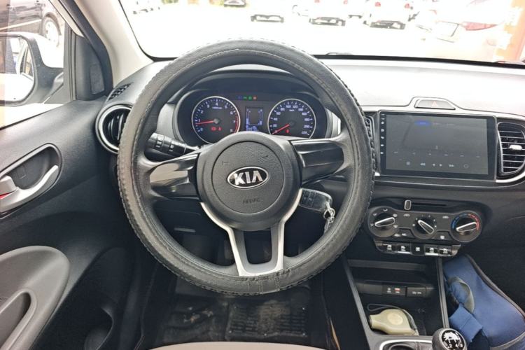 Used Kia Pegas 2017 1.4L Manual Value Edition Steering Wheel