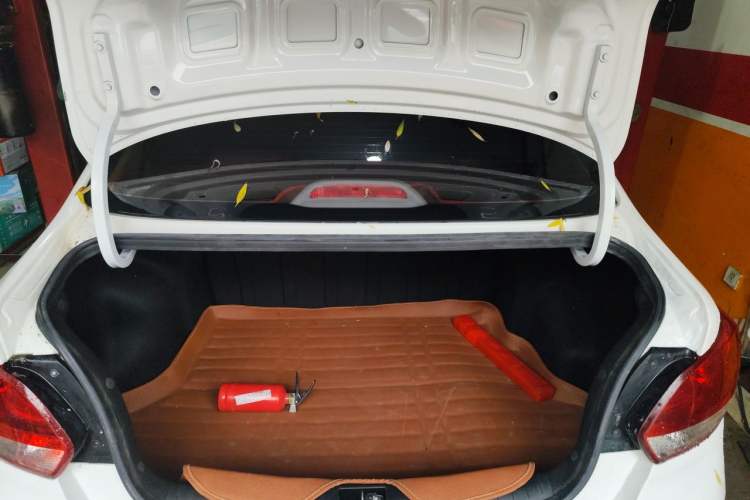 Used Kia Pegas 2017 1.4L Manual Value Edition Trunk