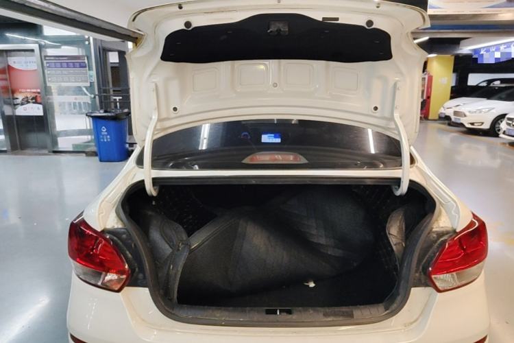 Used Kia Pegas 2017 1.4L Manual Value Edition Trunk