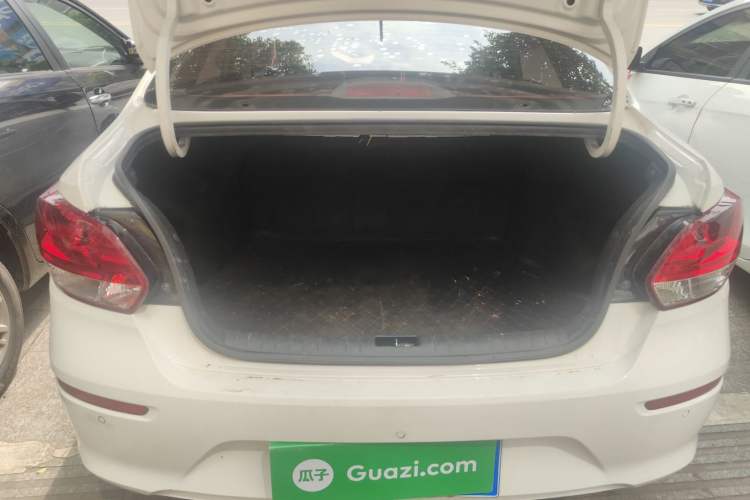 Used Kia Pegas 2017 1.4L Automatic Value Edition Trunk