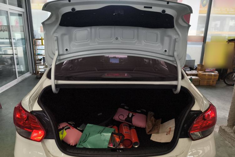 Used Kia Pegas 2017 1.4L Automatic Value Edition Trunk