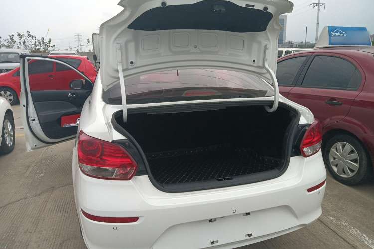 Used Kia Pegas 2017 1.4L Manual Deluxe Edition Trunk