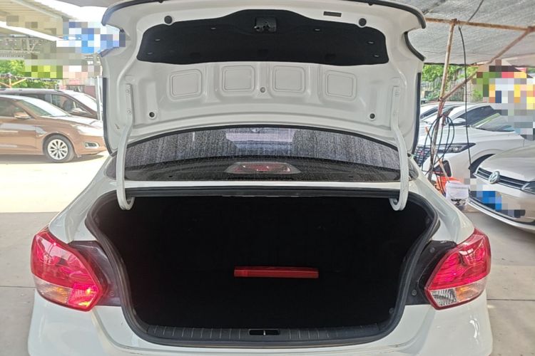 Used Kia Pegas 2017 1.4L Automatic Value Edition Trunk
