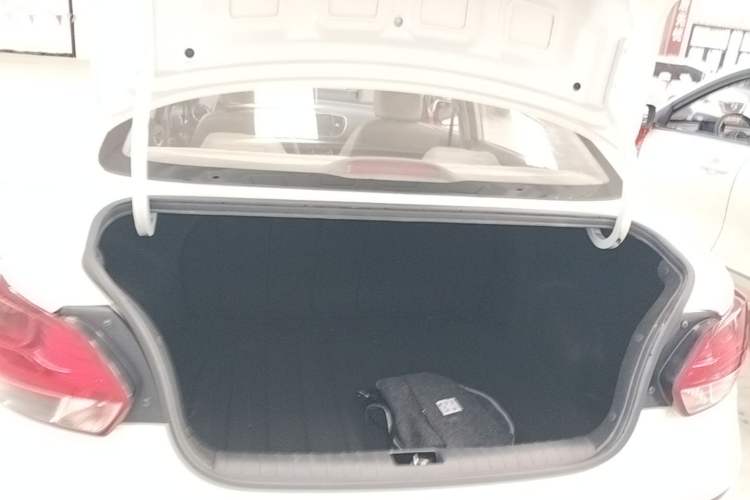 Used Kia Pegas 2017 1.4L Manual Value Edition Trunk
