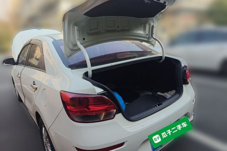 Used Kia Pegas 2017 1.4L Automatic Value Edition Trunk