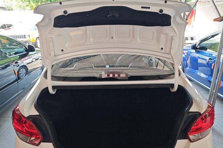 Used Kia Pegas 2017 1.4L Automatic Value Edition Trunk