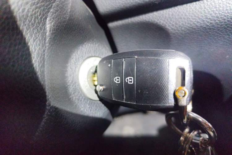 Used Kia Pegas 2017 1.4L Manual Fashion Edition Smart Vehicle Key