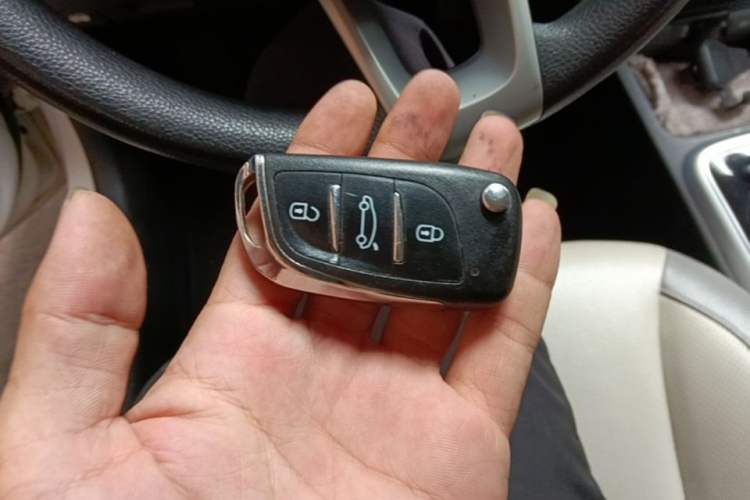 Used Kia Pegas 2017 1.4L Automatic Value Edition Vehicle Key