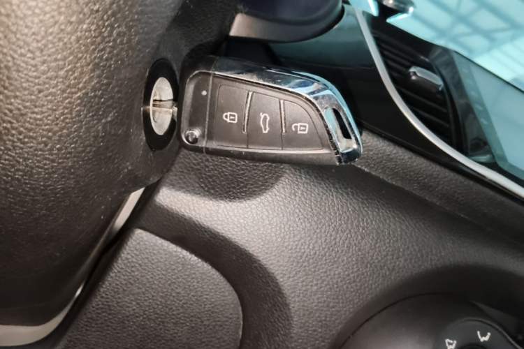 Used Kia Pegas 2017 1.4L Automatic Value Edition Vehicle Key