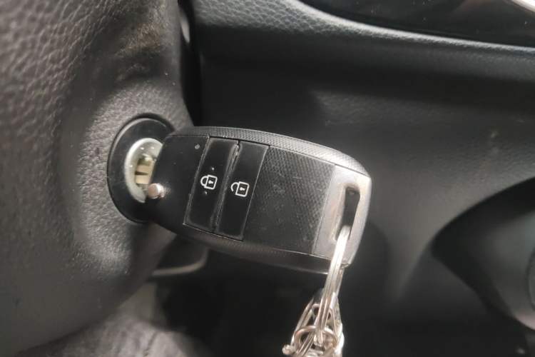 Used Kia Pegas 2017 1.4L Automatic Value Edition Vehicle Key
