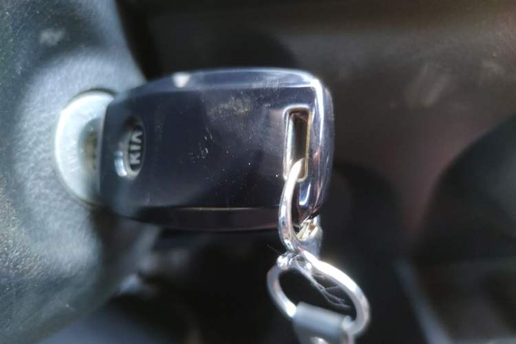 Used Kia Pegas 2017 1.4L Manual Fashion Edition Smart Vehicle Key