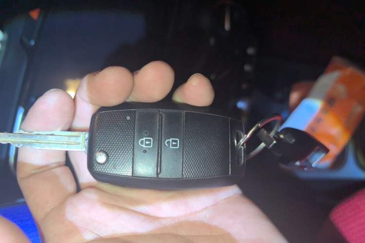 Used Kia Pegas 2017 1.4L Manual Fashion Edition Smart Vehicle Key
