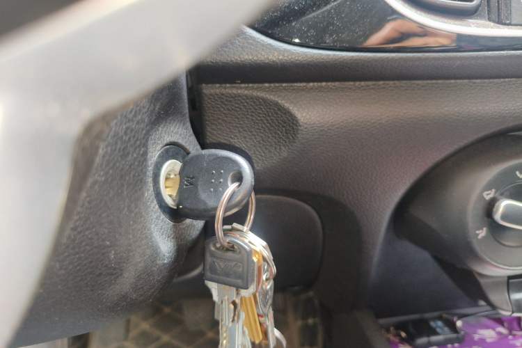 Used Kia Pegas 2017 1.4L Manual Value Edition Vehicle Key