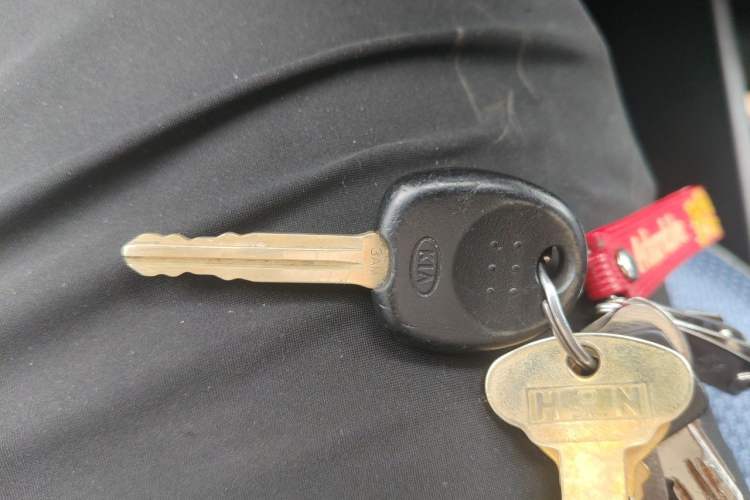 Used Kia Pegas 2017 1.4L Manual Value Edition Vehicle Key