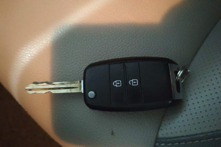 Used Kia Pegas 2017 1.4L Manual Value Edition Vehicle Key