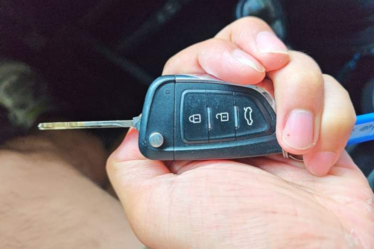 Used Kia Pegas 2017 1.4L Automatic Value Edition Vehicle Key