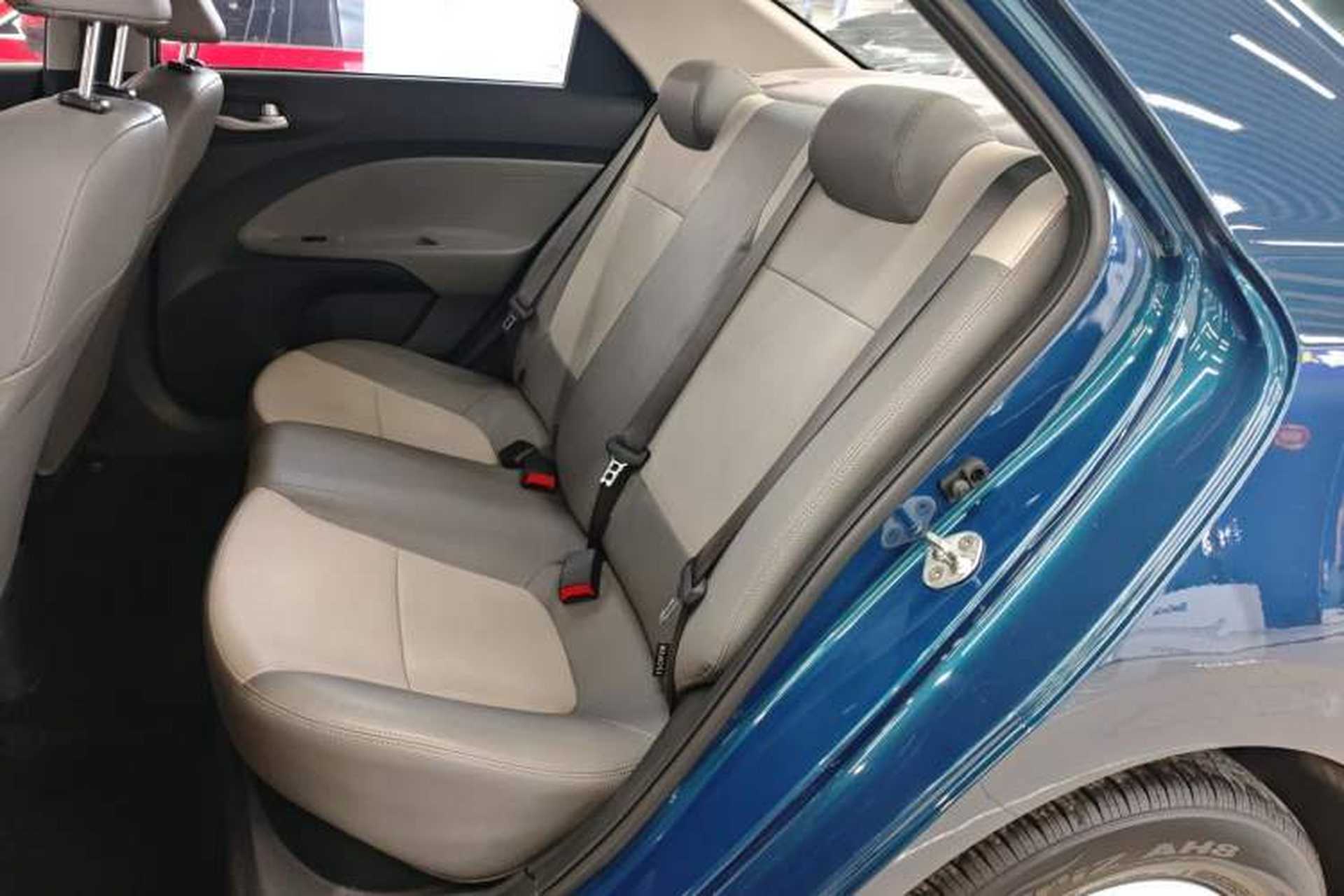Used Kia Pegas 2019 1.4L Automatic Value Edition National VI Standard Left Rear Seat
