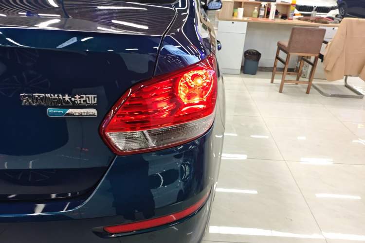 Used Kia Pegas 2019 1.4L Automatic Value Edition National VI Standard Right Rear Taillight